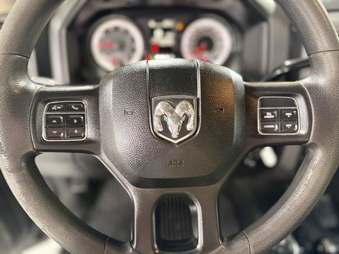 Used 2018 RAM 2500 Tradesman w/ Chrome Appearance Group image 14