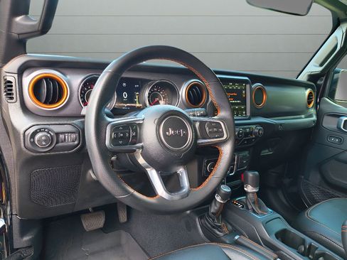 Used 2022 Jeep Gladiator Mojave w/ LED Lighting Group image 24