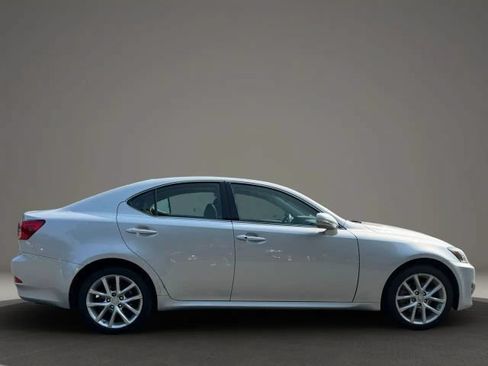 Used 2012 Lexus IS 250 AWD w/ Premium Pkg Value Edition image 4