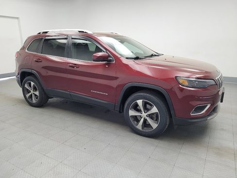 Used 2019 Jeep Cherokee Limited image 11