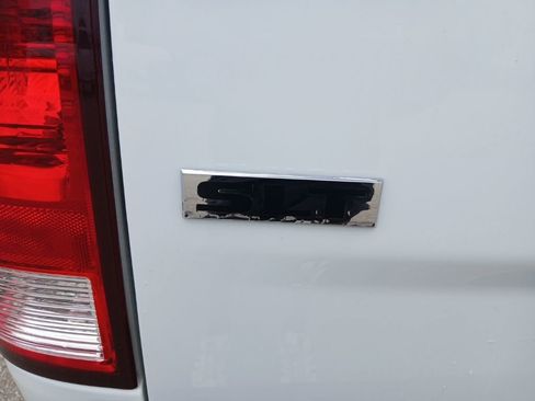 Used 2023 RAM 1500 Classic SLT w/ Electronics Group image 10