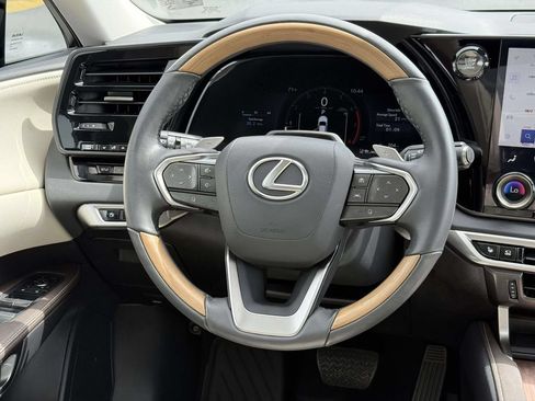 Used 2025 Lexus RX 350 Premium Plus w/ Convenience Package AWD/4WD image 9