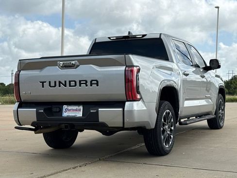 Used 2024 Toyota Tundra Limited AWD/4WD image 9
