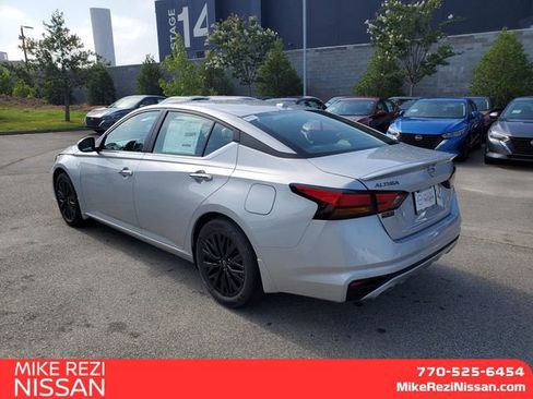 New 2025 Nissan Altima 2.5 SV w/ SV Special Edition Package image 4