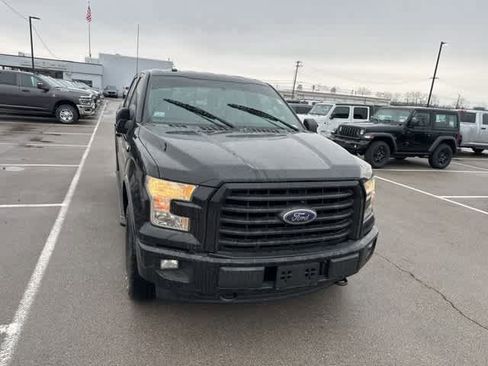 Used 2016 Ford F150 XLT w/ Equipment Group 302A Luxury image 24
