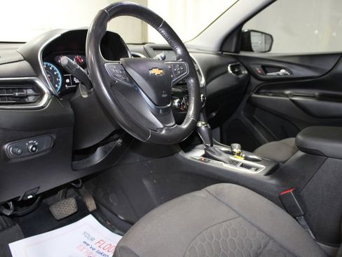 Used 2018 Chevrolet Equinox LT image 14