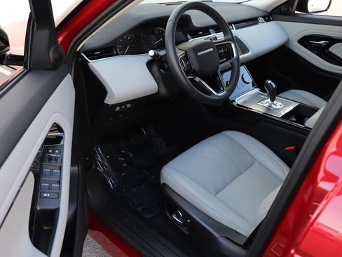 Used 2023 Land Rover Range Rover Evoque S image 15