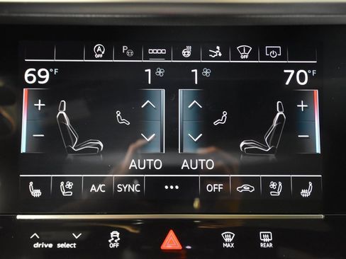 New 2026 Audi RS 7 Performance image 18