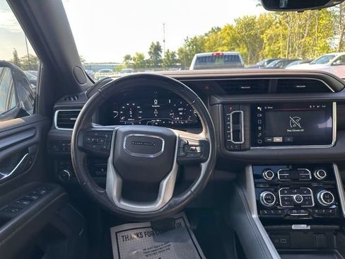 Used 2023 GMC Yukon Denali w/ Denali Reserve Package AWD/4WD image 22