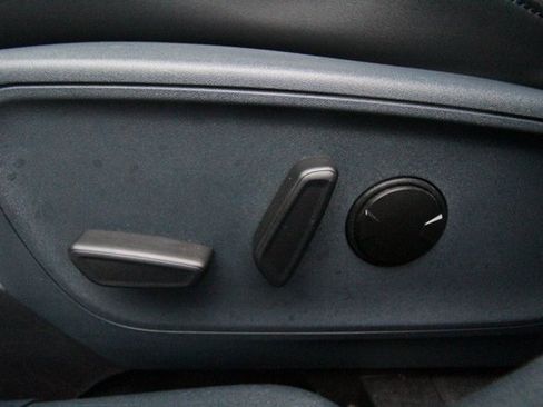 Used 2024 Ford Maverick Lariat w/ Black Appearance Package image 22