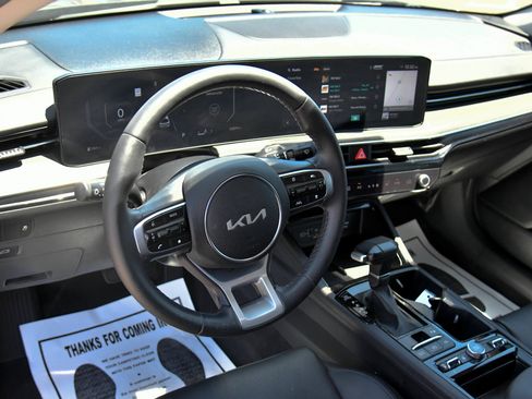 Used 2025 Kia K5 EX FWD image 16