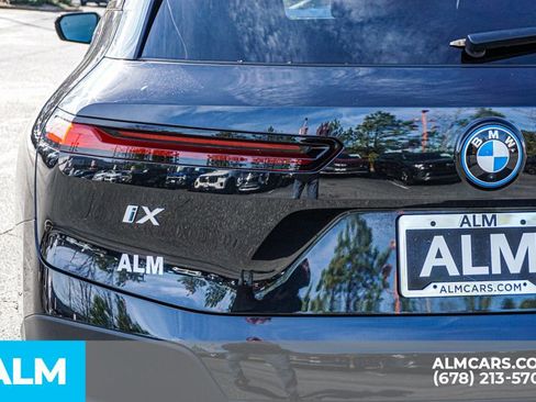 Used 2022 BMW iX xDrive50 w/ Convenience Package image 15