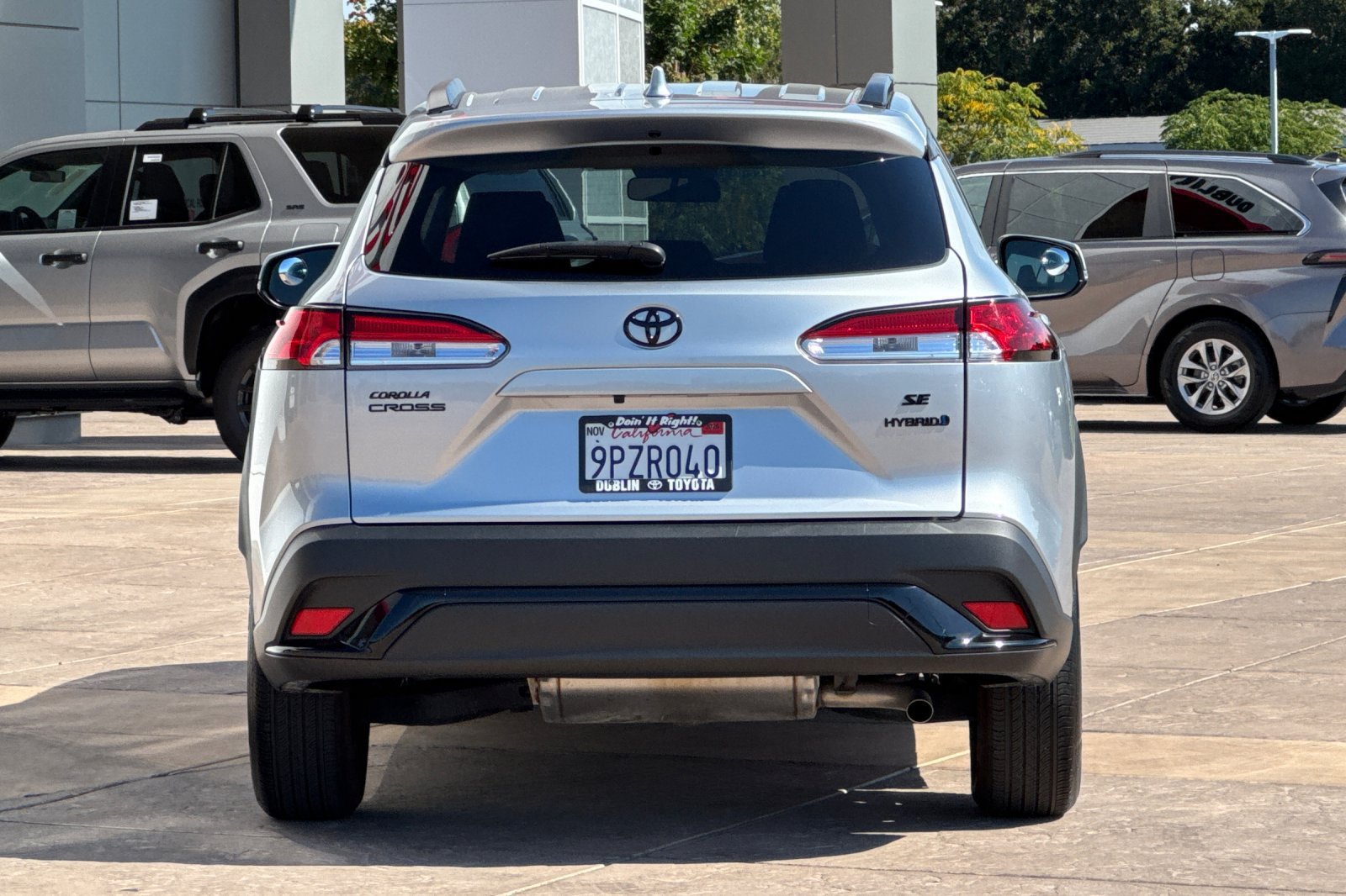Used 2024 Toyota Corolla Cross AWD Hybrid image 5