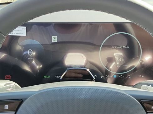 New 2026 Hyundai Ioniq 5 SE image 7