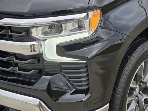 Used 2025 Chevrolet Silverado 1500 LT w/ Texas Edition Plus RWD image 9