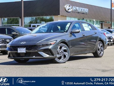New 2026 Hyundai Elantra Limited FWD image 1