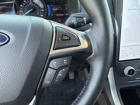 Used 2022 Ford Edge SEL w/ Convenience Package image 29