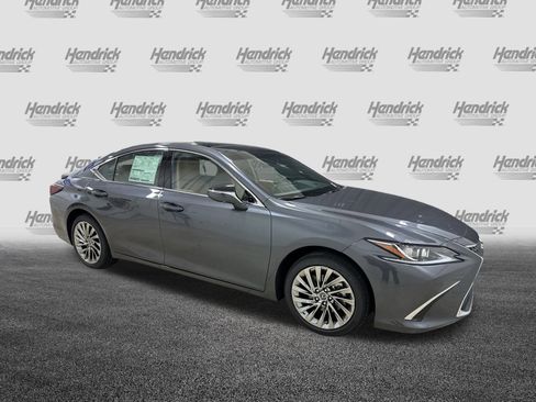 New 2025 Lexus ES 350 Luxury image 2