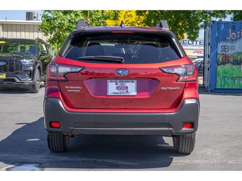 Certified 2025 Subaru Outback Premium AWD/4WD image 4