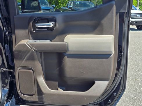 Certified 2022 Chevrolet Silverado 1500 LT AWD/4WD image 49