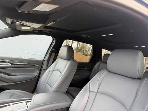 Used 2022 Buick Enclave Essence w/ Experience Buick Package image 16