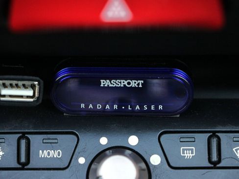 Used 2014 Ferrari California image 38