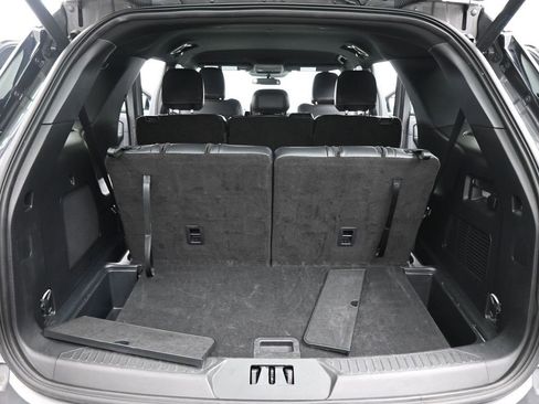 Certified 2025 Ford Explorer ST-Line w/ ST-Line Street Pack image 23