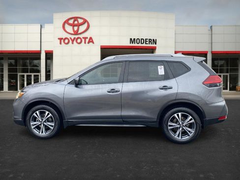 Used 2017 Nissan Rogue SL w/ SL Premium Package image 7