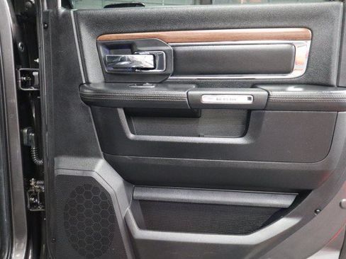 Used 2014 RAM 2500 Laramie w/ Convenience Group AWD/4WD image 52