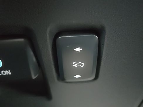 Used 2023 Ford Expedition Max Limited image 28