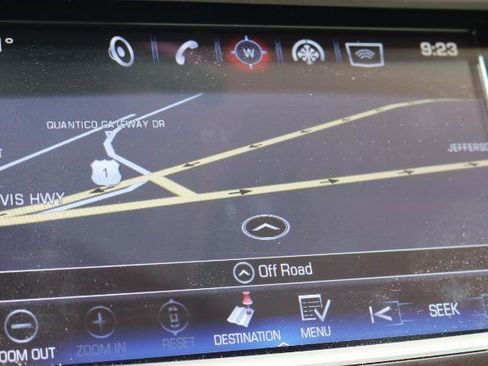 Used 2017 Cadillac XT5 Premium Luxury w/ Driver Assist Package image 16