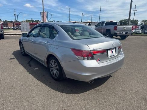 Used 2012 Honda Accord EX-L image 5