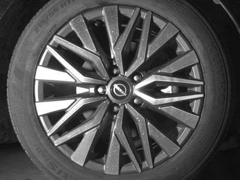 Used 2025 Nissan Altima 2.5 SV image 13