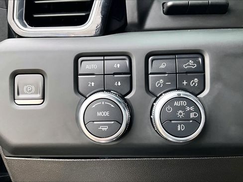 Used 2023 GMC Sierra 1500 Denali image 35