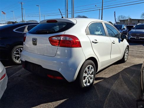 Used 2012 Kia Rio LX w/ PWR Pkg image 3