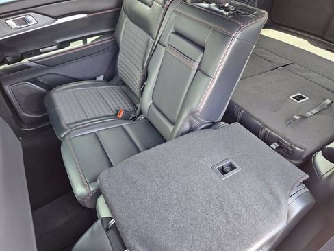 New 2026 Ford Explorer ST-Line RWD image 18