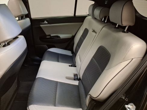 Used 2017 Kia Sportage SX image 13