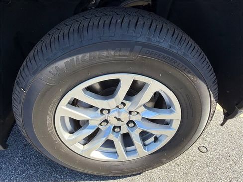 Used 2020 Chevrolet Silverado 1500 RST image 12