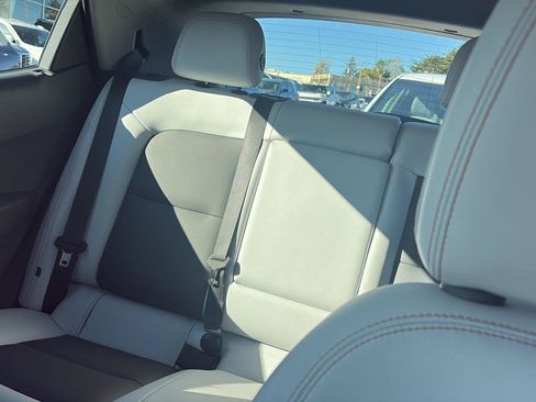 Used 2019 Chevrolet Bolt Premier w/ Infotainment Package image 19