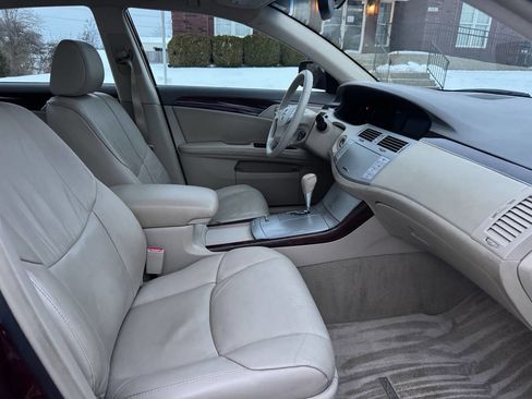 Used 2008 Toyota Avalon XLS image 22