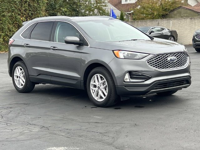 Certified 2024 Ford Edge SEL w/ Convenience Package AWD/4WD image 7