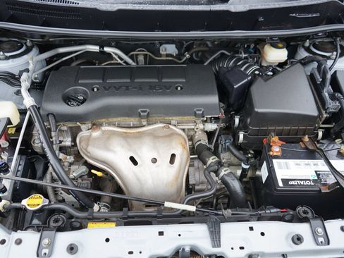 Used 2009 Toyota Matrix S AWD/4WD image 17