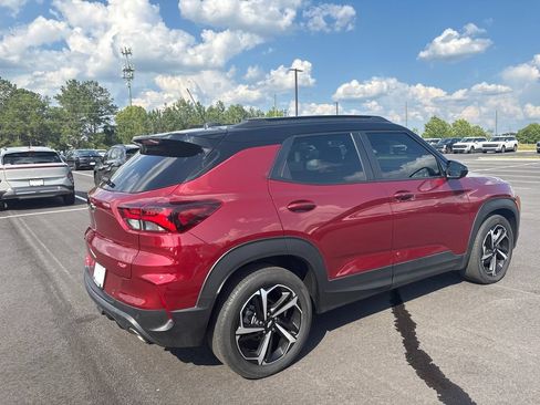 Used 2022 Chevrolet TrailBlazer RS w/ Sun and Liftgate Package FWD image 27