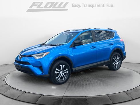 Used 2016 Toyota RAV4 LE AWD/4WD image 4
