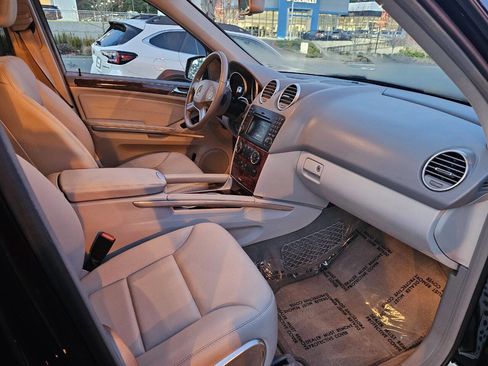 Used 2011 Mercedes-Benz ML 350 BlueTEC 4MATIC image 24