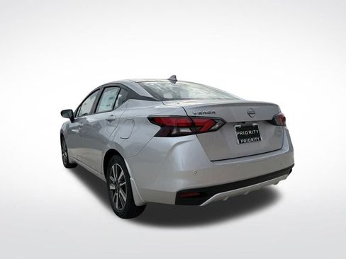 New 2025 Nissan Versa SV image 2