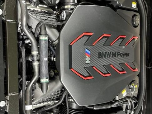 New 2027 BMW M5 Touring AWD/4WD image 19