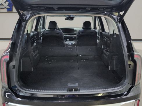 Used 2023 Kia Telluride EX X-Line AWD/4WD image 31