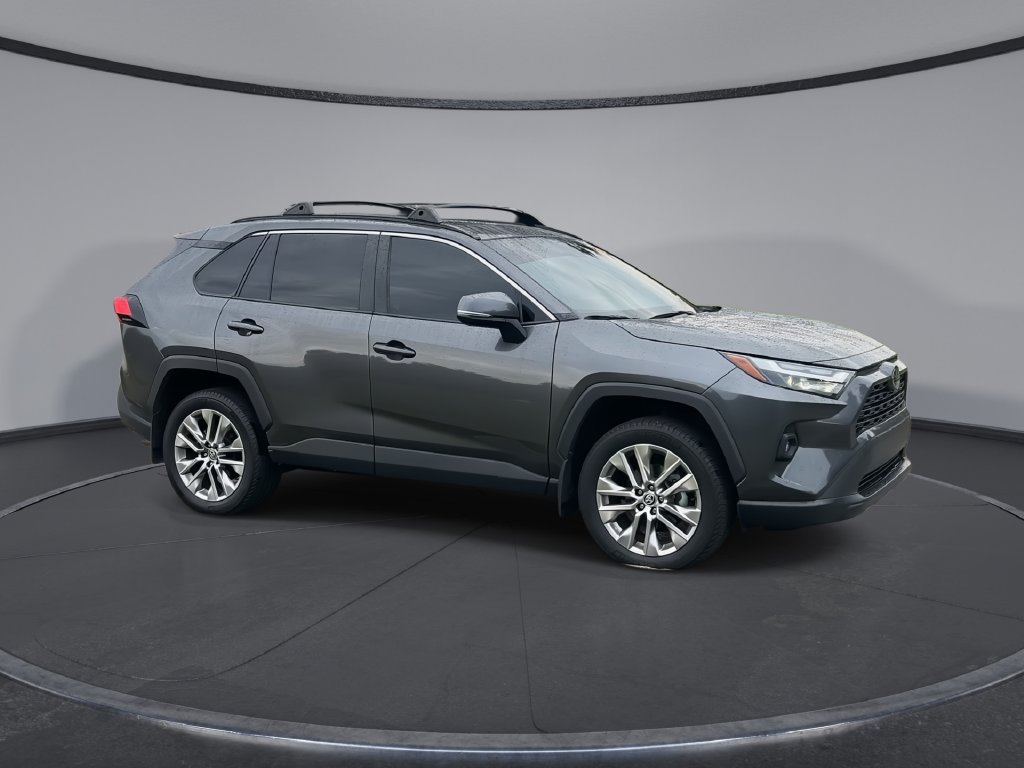 Used 2024 Toyota RAV4 XLE Premium FWD image 2