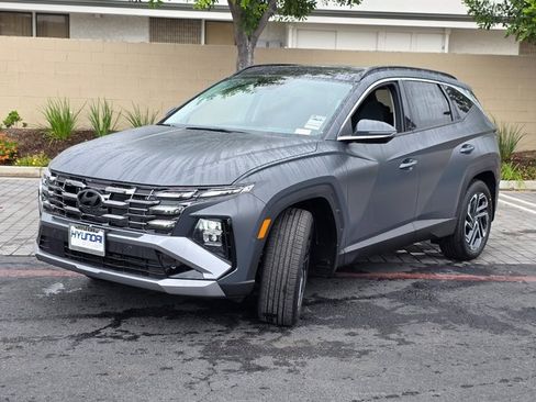 New 2025 Hyundai Tucson Limited image 4